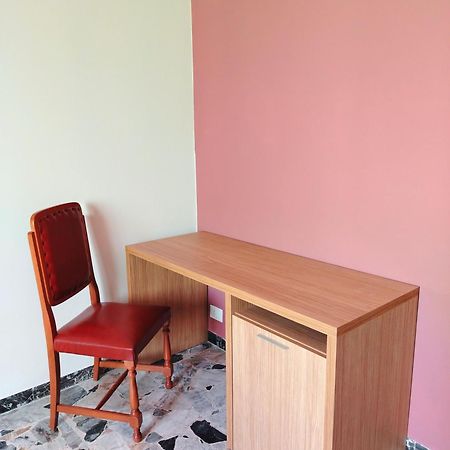 Torres Rooms Sassari Buitenkant foto